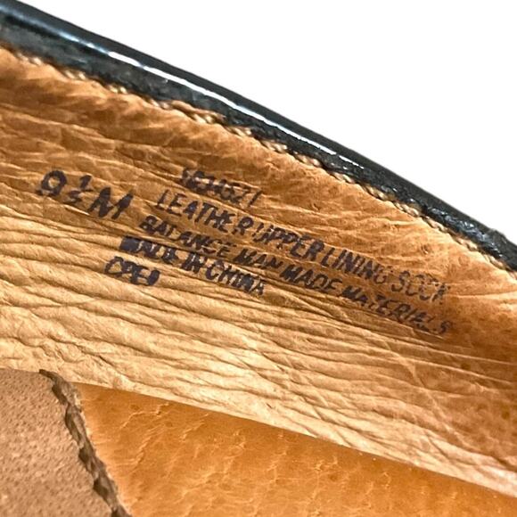 Sofft Pump Shoe SWomen's Size 9.5M Trimmed Black Suede Leather Kitten Heel - Picture 2 of 15